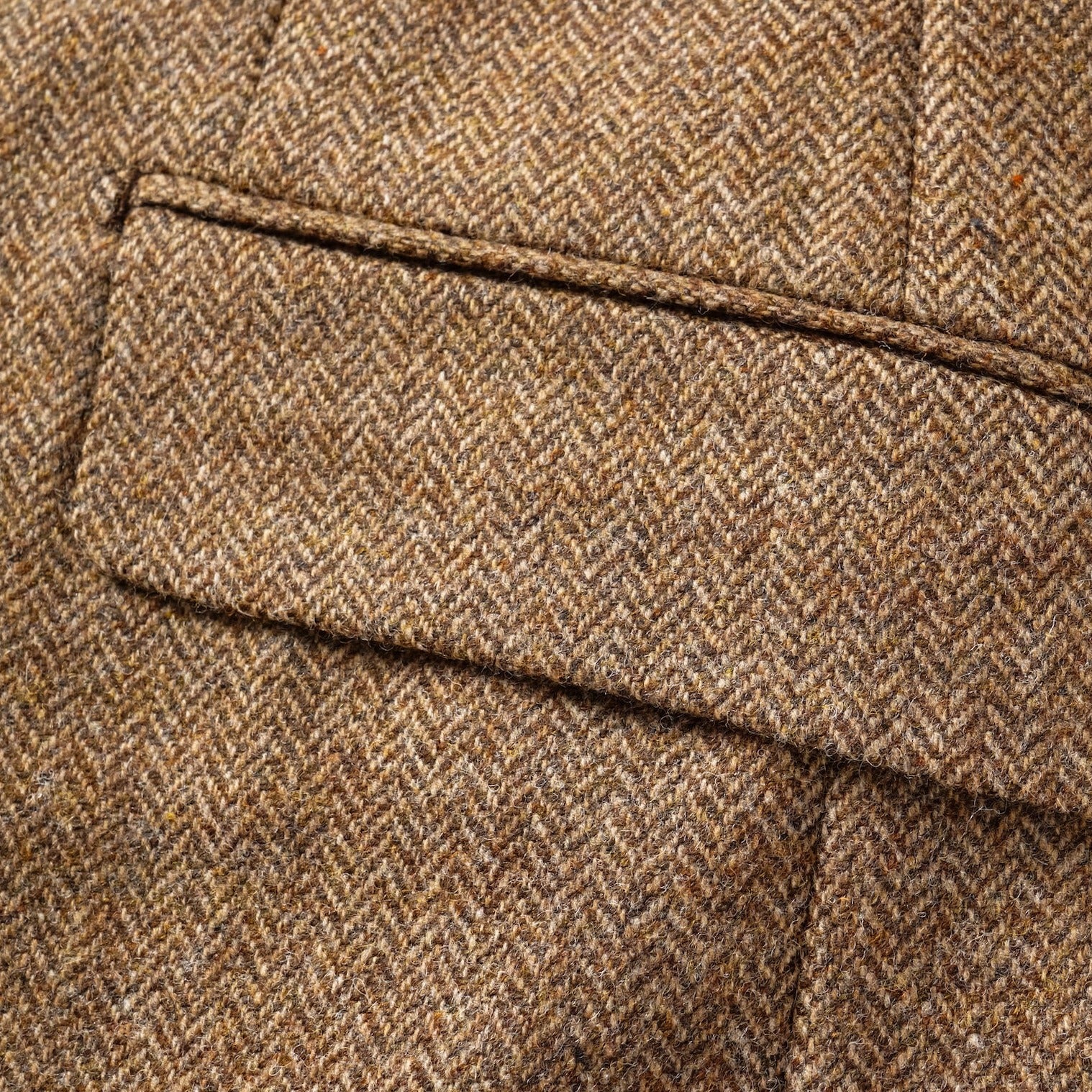 LAMBSWOOL HERRINGBONE BLAZER by A.MOON - Image 6